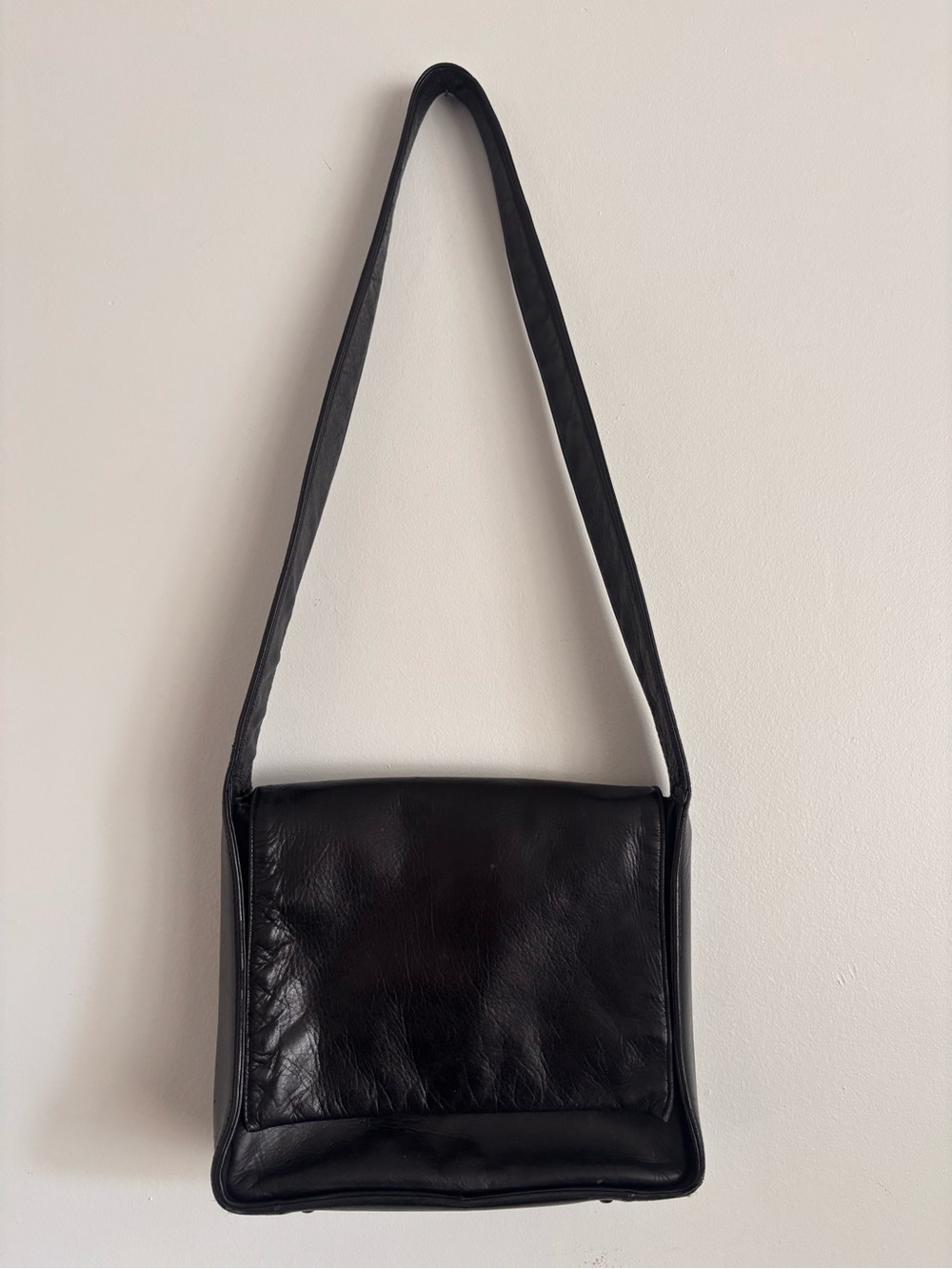 Vintage leather Danier purse bag